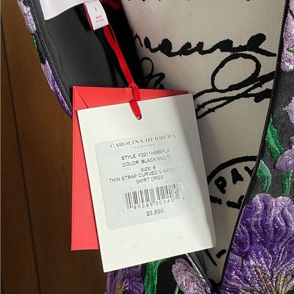 Carolina Herrera Metallic Floral Jacquard A-Line Dress size 6 - Picture 12 of 14